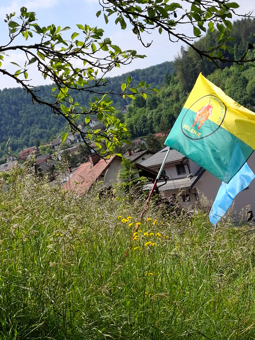 MENJAVA STOPNIC PROTI ŠALEŠKEM GRADU 